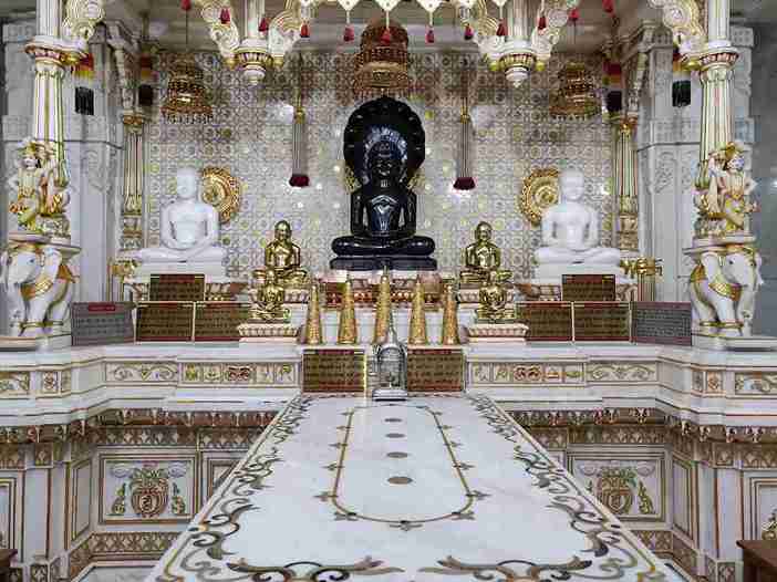 Digambar jain mandir - places to visit in rohtak