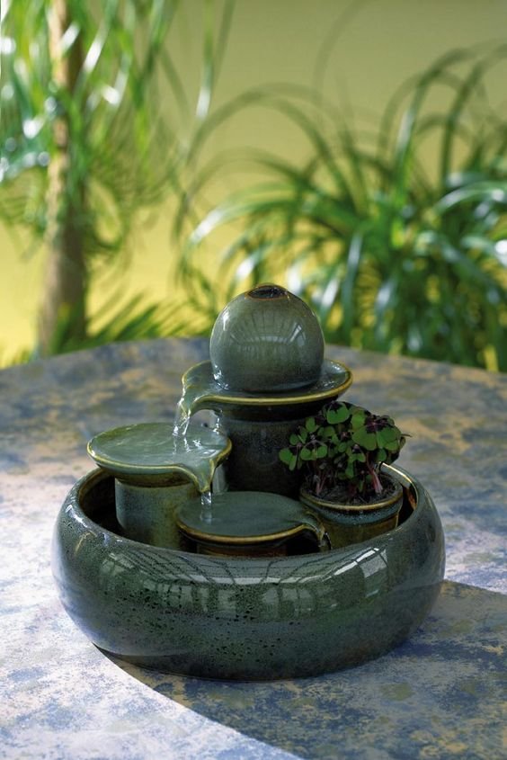 mini water fountain
