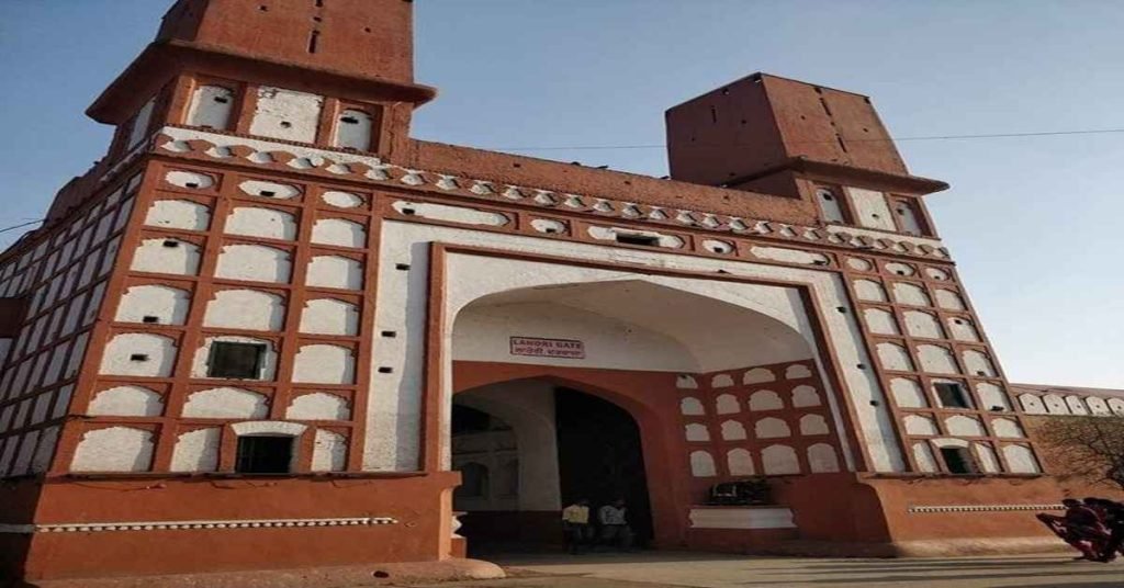 Phillaur Fort



