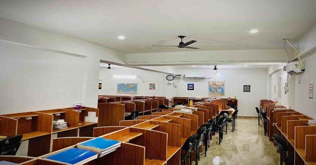 Divya Library in Rohtak