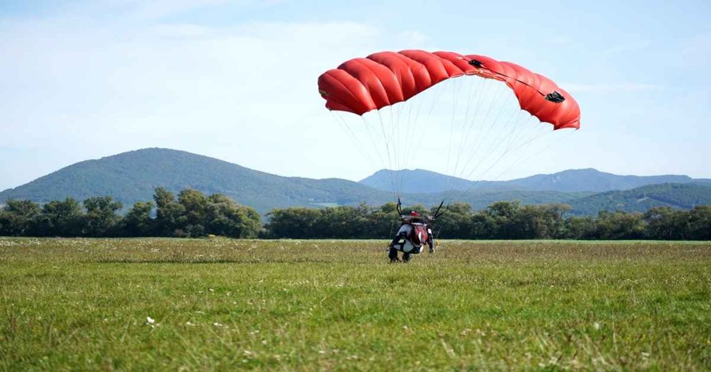 Paragliding