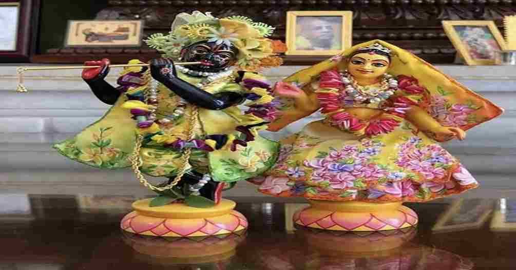 krishna idols